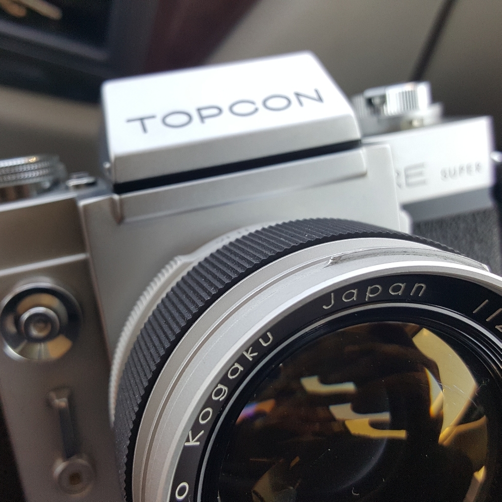 Topcon RE Super Camera & Tokyo Kogaku RE Auto - Topcor 5.8cm F1.4 Lens